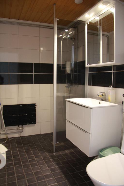Lentaevae Kalakukko -Veturi B&B Kuopio Luaran gambar