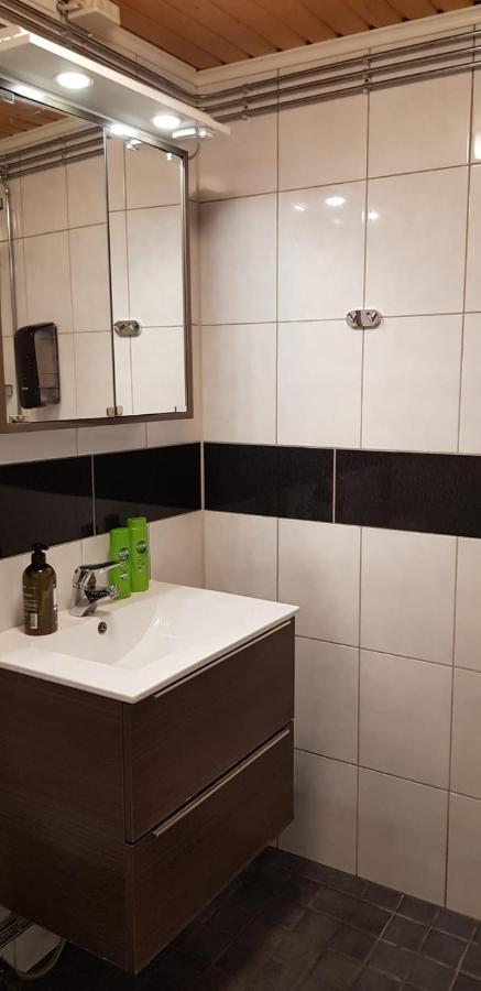 Lentaevae Kalakukko -Veturi B&B Kuopio Luaran gambar